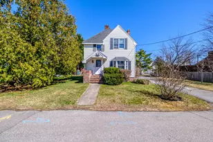 22 Davis St, Portland, ME 04102 - Photo 3