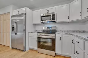420 Foss Rd, Limerick, ME 04048 - Photo 5