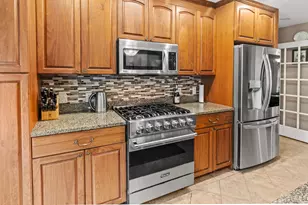 39 Eaton Ridge Dr, Holden, ME 04429 - Photo 19