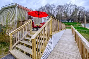 33 Church St, West Paris, ME 04289 - Photo 9