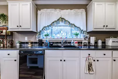 33 Church Street, West Paris, ME 04289 - Photo 23
