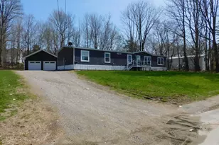 56 Monroe St, Calais, ME 04619 - Photo 3