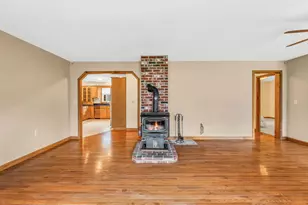 65 Monroe Rd, Hampden, ME 04444 - Photo 11