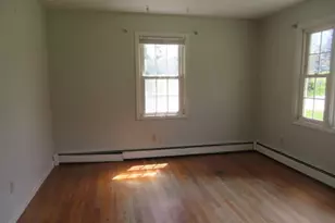 155 Washington St, Baileyville, ME 04694 - Photo 11