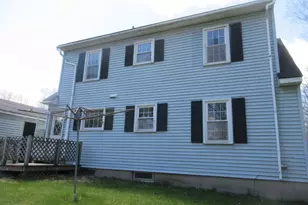 155 Washington St, Baileyville, ME 04694 - Photo 3