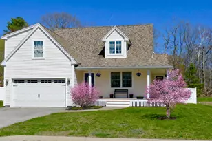 11 Carnation Dr, Gorham, ME 04038 - Photo 1
