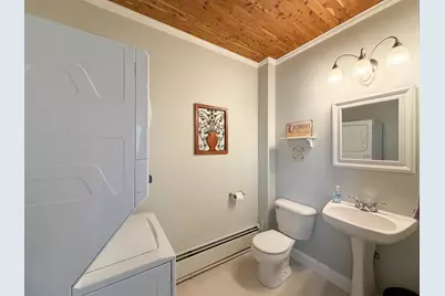 374 Center Street, Bangor, ME 04401 - Photo 21