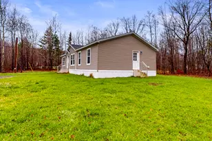 38 S Greenridge Heights, Oakland, ME 04963 - Photo 3