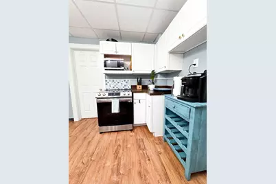 127 Howe Street, Lewiston, ME 04240 - Photo 9