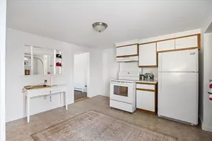 36 Bradbury St, Biddeford, ME 04005 - Photo 21