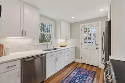 25 Hall Street, Portland, ME 04103 - Photo 13