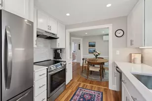 25 Hall St, Portland, ME 04103 - Photo 15