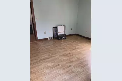 311 Knox Street, Rumford, ME 04276 - Photo 9