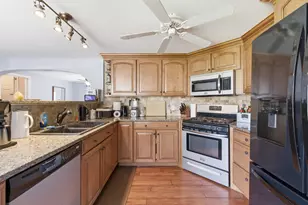 378 Sanford Rd, Wells, ME 04090 - Photo 9