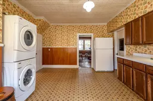 21 Georges St, Thomaston, ME 04861 - Photo 27