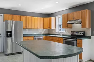 193 Main St, Milford, ME 04461 - Photo 9