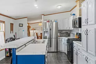 33 Theodore Dr, Brunswick, ME 04011 - Photo 9