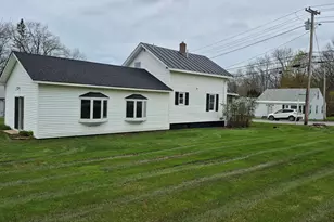 73 Halifax St, Winslow, ME 04901 - Photo 3