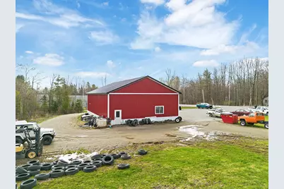 283 Hinckley Road, Clinton, ME 04927 - Photo 9