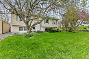 72 Louise St, Auburn, ME 04210 - Photo 35
