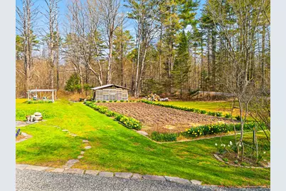 1023 Pond Road, Sidney, ME 04330 - Photo 9