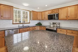 43 Hoyt Dr, Monmouth, ME 04259 - Photo 11