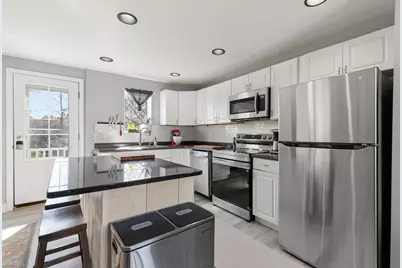 313R Warren Avenue, Portland, ME 04103 - Photo 7