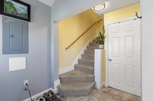 313R Warren Ave, Portland, ME 04103 - Photo 15
