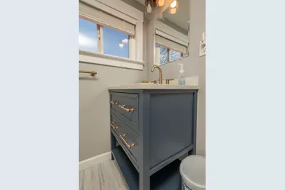 947 W Main Street, Dover Foxcroft, ME 04426 - Photo 49