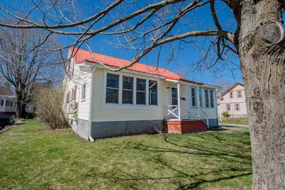 947 W Main Street, Dover Foxcroft, ME 04426 - Photo 9
