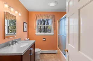 15 Coachlight Ln, Portland, ME 04102 - Photo 19