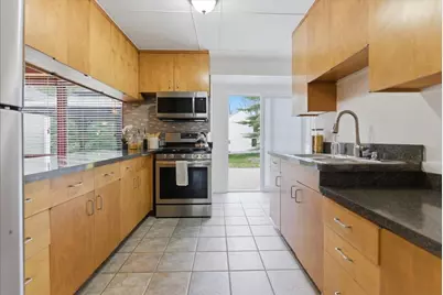 78 Houghton Street, Auburn, ME 04210 - Photo 17