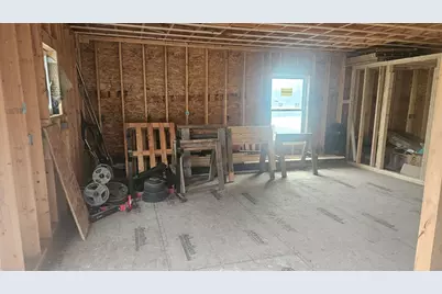 401 N Buckfield Road, Buckfield, ME 04220 - Photo 5