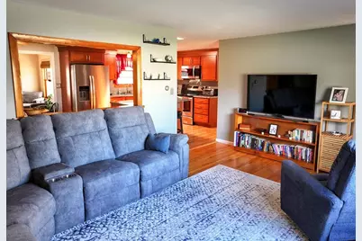 32 Lawn Avenue, Gorham, ME 04038 - Photo 17