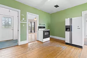 149 Pleasant St, Rockland, ME 04841 - Photo 5