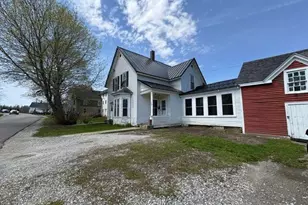 149 Pleasant St, Rockland, ME 04841 - Photo 3