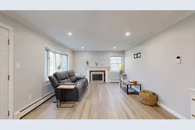 10 Riley Street, Lewiston, ME 04240 - Photo 9