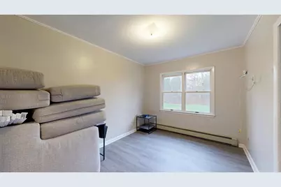 10 Riley Street, Lewiston, ME 04240 - Photo 21