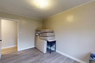 10 Riley St, Lewiston, ME 04240 - Photo 23