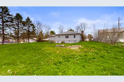 10 Riley Street, Lewiston, ME 04240 - Photo 37