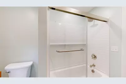 10 Riley Street, Lewiston, ME 04240 - Photo 17