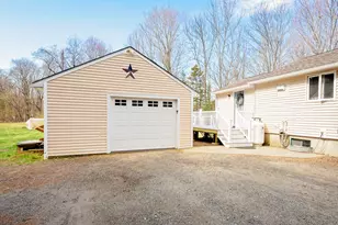 171 Adams Cir, Farmington, ME 04938 - Photo 5
