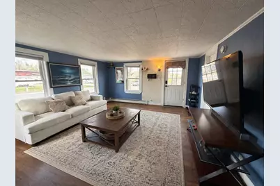 402 Roosevelt Trail, Windham, ME 04062 - Photo 5
