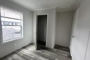 19 Bartlett St, Fairfield, ME 04937 - Photo 25