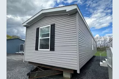 19 Bartlett Street, Fairfield, ME 04937 - Photo 31