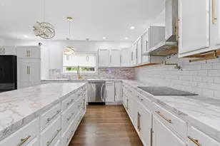 10 Old Orchard Rd, Gorham, ME 04038 - Photo 1