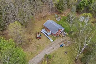 392 Elm St, Mechanic Falls, ME 04256 - Photo 3