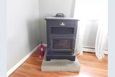 58 Fair Street, Lewiston, ME 04240 - Photo 15