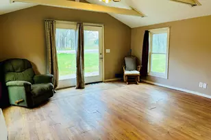 28 Mount Vernon Rd, Augusta, ME 04330 - Photo 5