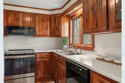 6 Matthews Avenue, Bath, ME 04530 - Photo 9